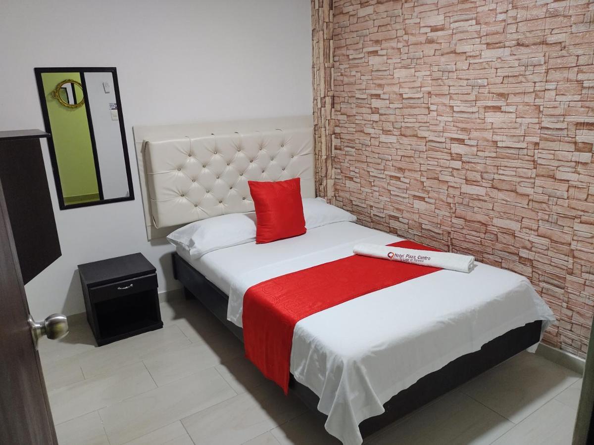 Hotel Plaza Centro Florencia  Bagian luar foto