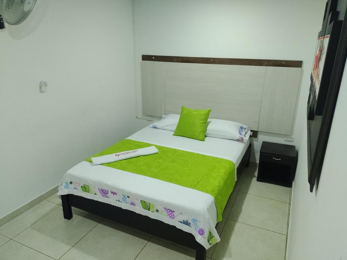 Hotel Plaza Centro Florencia  Bagian luar foto