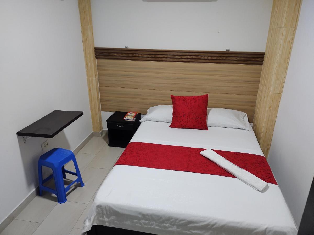 Hotel Plaza Centro Florencia  Bagian luar foto
