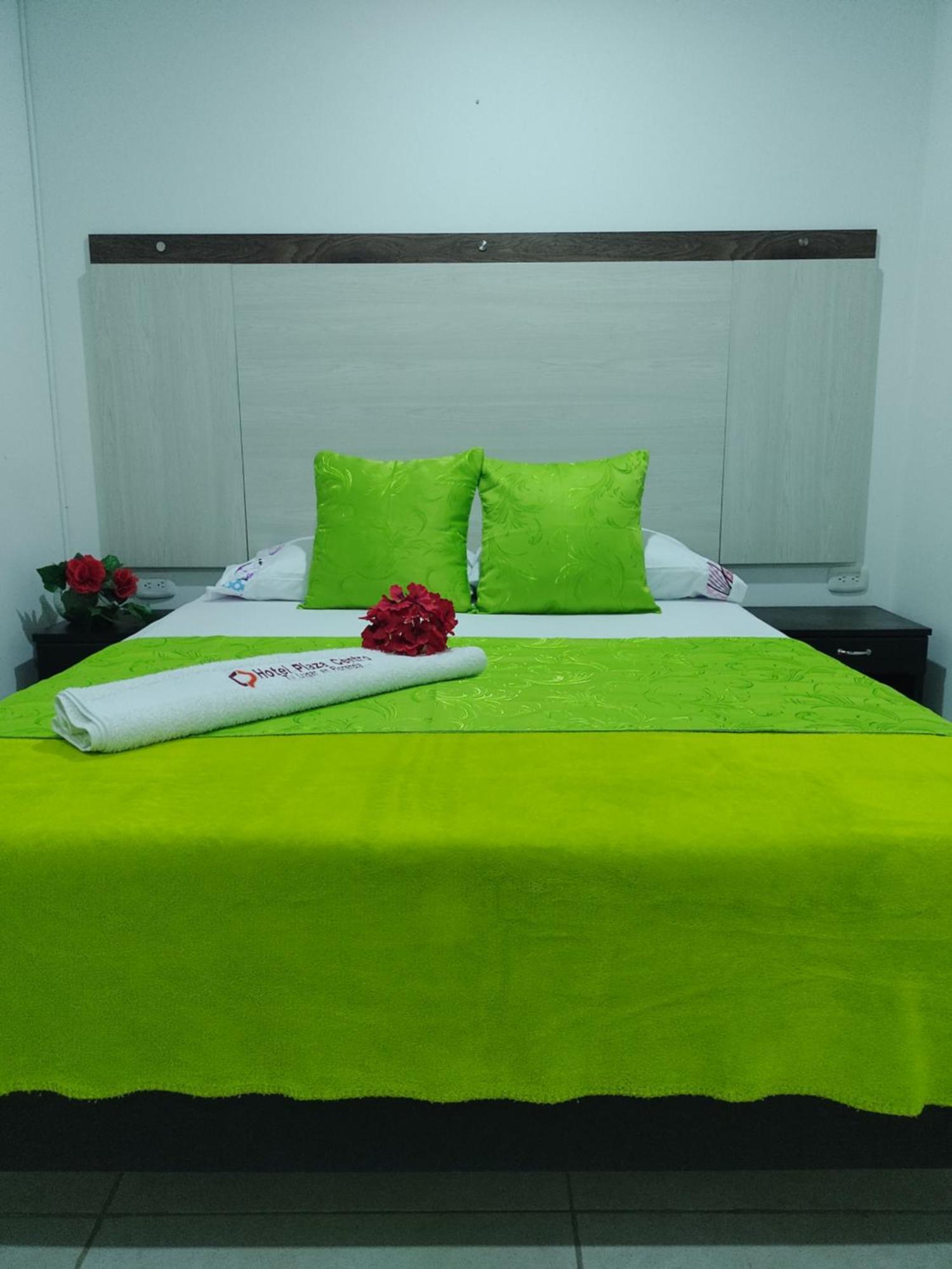 Hotel Plaza Centro Florencia  Bagian luar foto